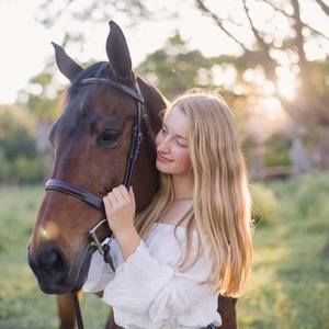 Meet your Posher, Allison